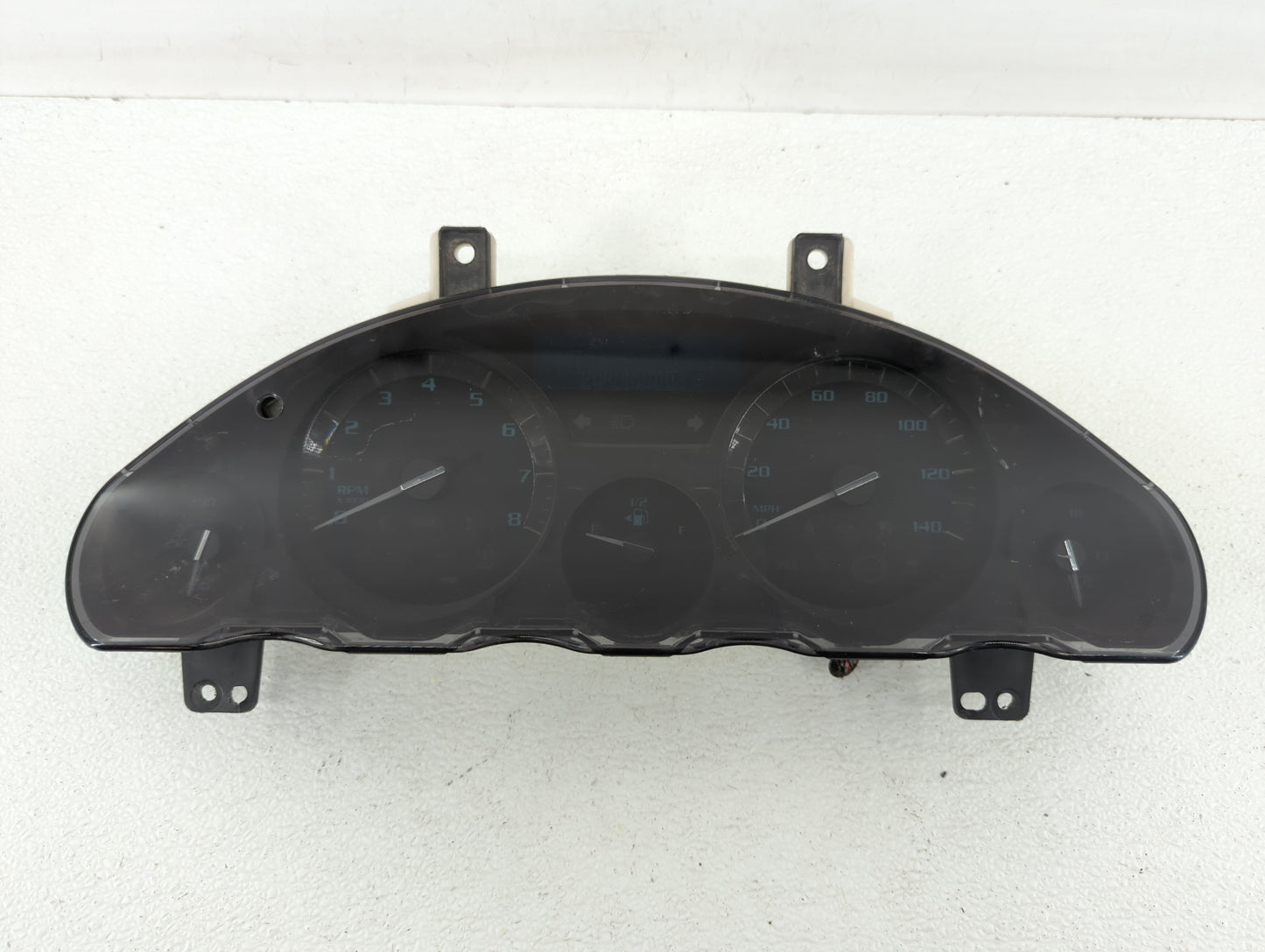 2014-2017 Buick Enclave Instrument Cluster Speedometer Gauges P/N:23172983 23172987, 1370166 Fits Fits 2014 2015 2016 2017 O