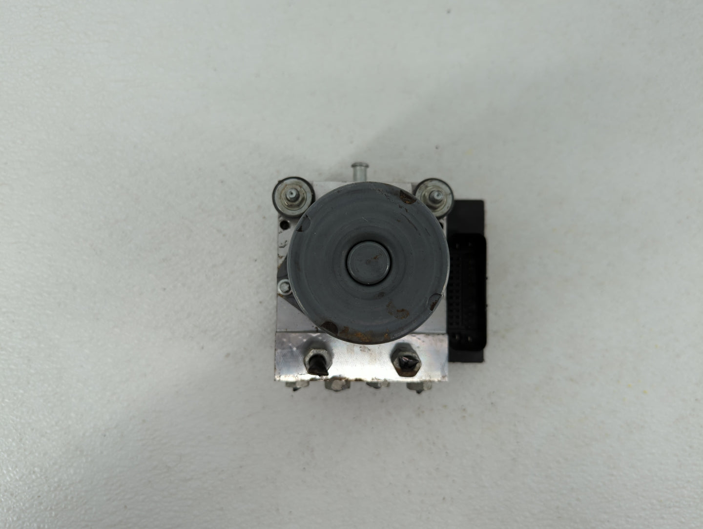 2012-2017 Buick Enclave ABS Pump Control Module Replacement P/N:22893247 22912779 Fits Fits 2012 2013 2014 2015 2016 2017 OE