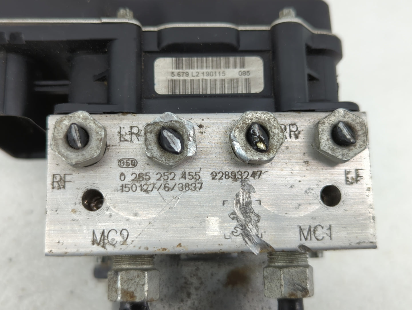 2012-2017 Buick Enclave ABS Pump Control Module Replacement P/N:22893247 22912779 Fits Fits 2012 2013 2014 2015 2016 2017 OE