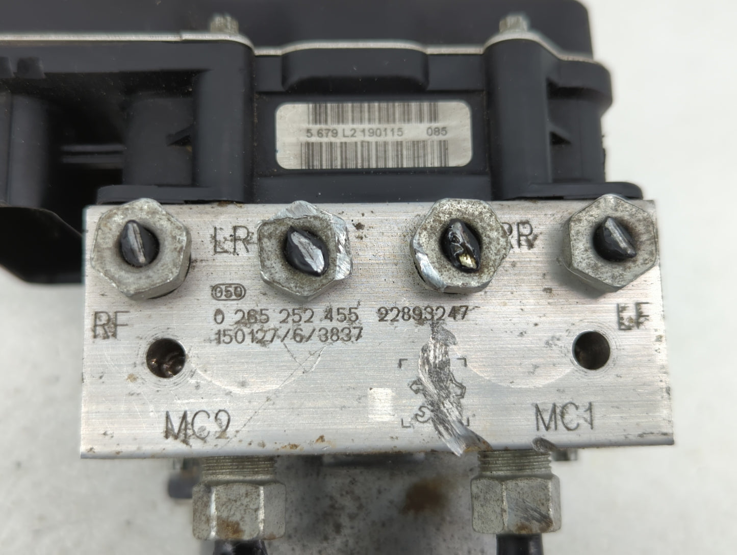 2012-2017 Buick Enclave ABS Pump Control Module Replacement P/N:22893247 22912779 Fits Fits 2012 2013 2014 2015 2016 2017 OE