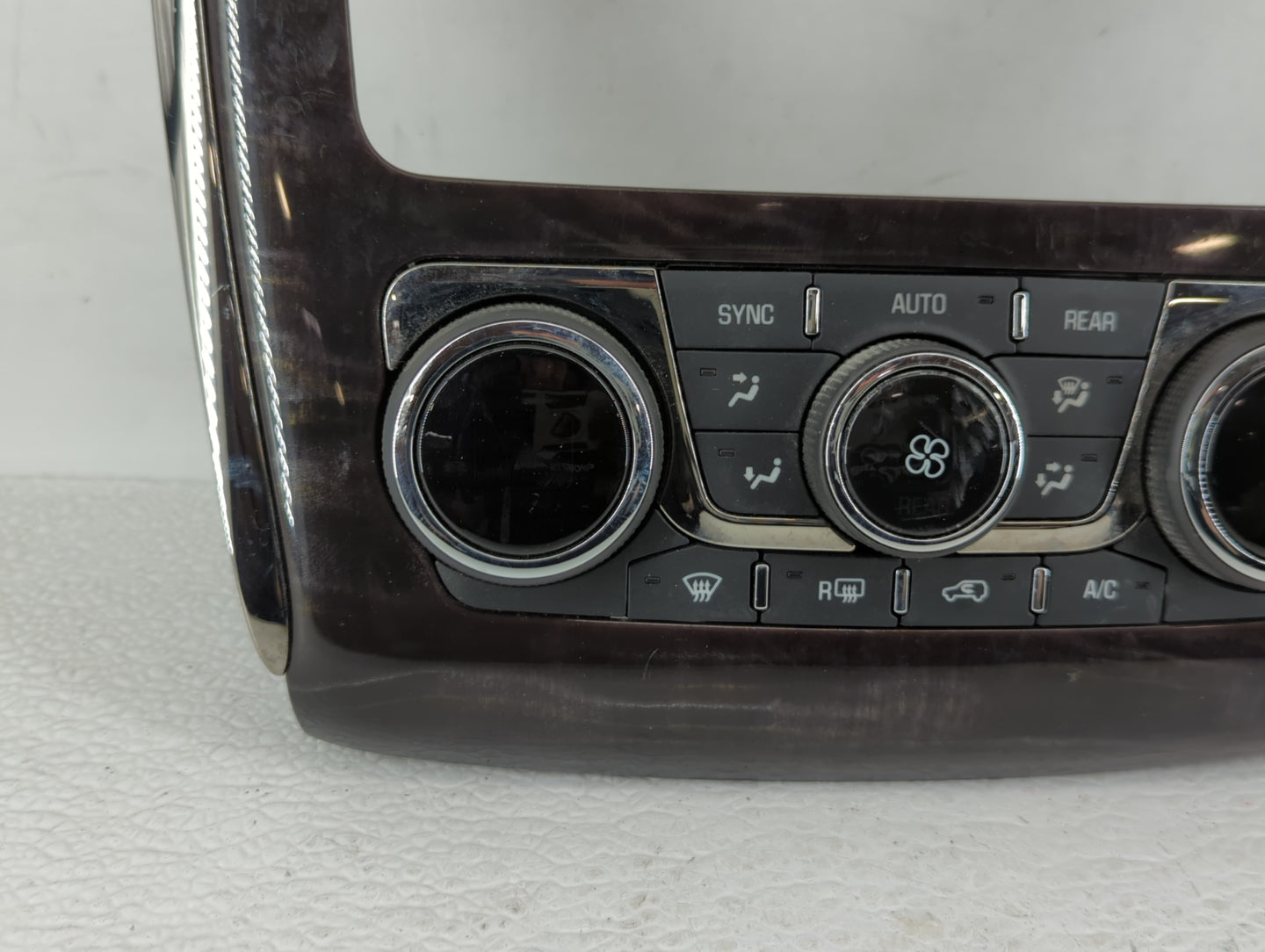 2013-2017 Buick Enclave Climate Control Module Temperature AC/Heater Replacement P/N:23158335 23251328 Fits OEM Used Auto Pa