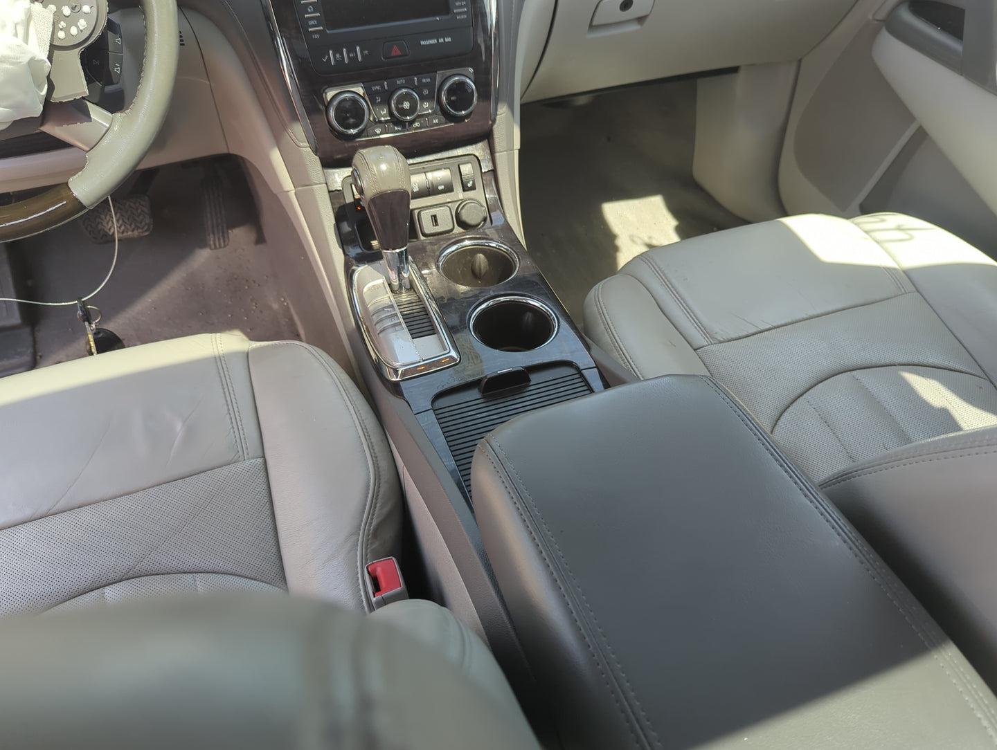 2013-2017 Buick Enclave Center Floor Console Fits Fits 2013 2014 2015 2016 2017 OEM Used Auto Parts - Oemusedautoparts1.com