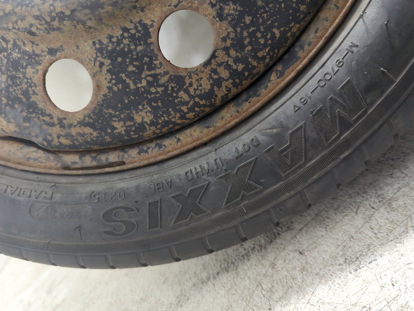 2008-2017 Buick Enclave Spare Donut Tire Wheel Rim Oem - Oemusedautoparts1.com