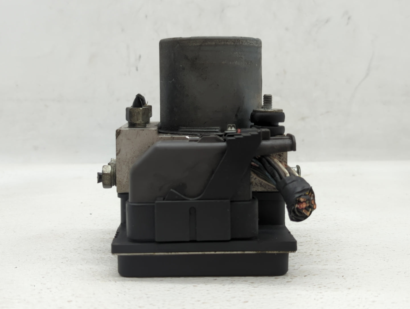 2012-2017 Buick Enclave ABS Pump Control Module Replacement P/N:0 265 252 455 Fits Fits 2012 2013 2014 2015 2016 2017 OEM Us