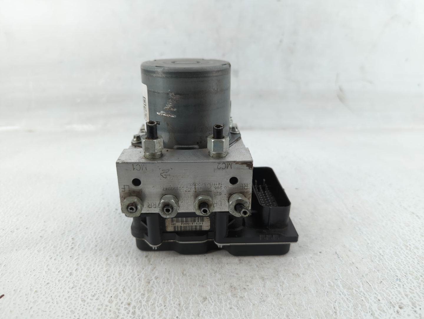 2012-2017 Buick Enclave ABS Pump Control Module Replacement P/N:22893247 Fits Fits 2012 2013 2014 2015 2016 2017 OEM Used Au