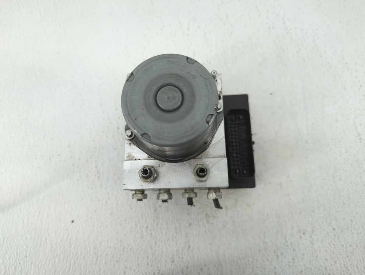 2012-2017 Buick Enclave Anti-Lock Brake ABS Pump Module Actuator OEM P/N:22893247 Fits Fits 2012 2013 2014 2015 2016 2017 OE