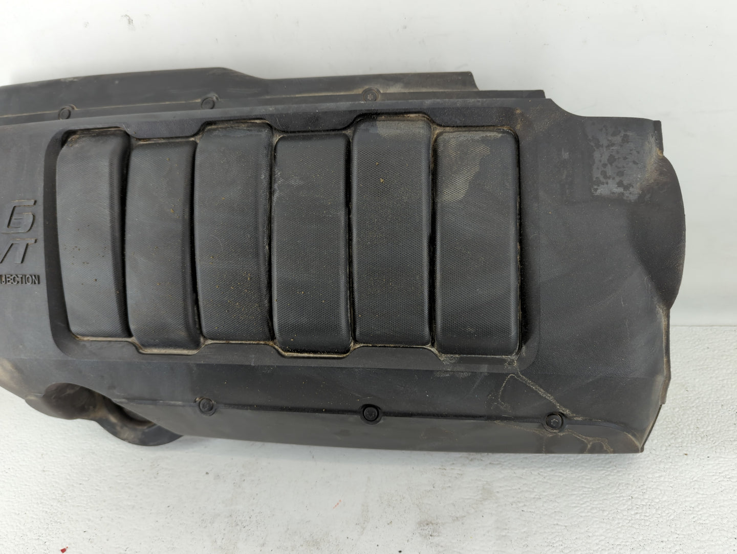 2015 Buick Enclave Engine Cover - Oemusedautoparts1.com