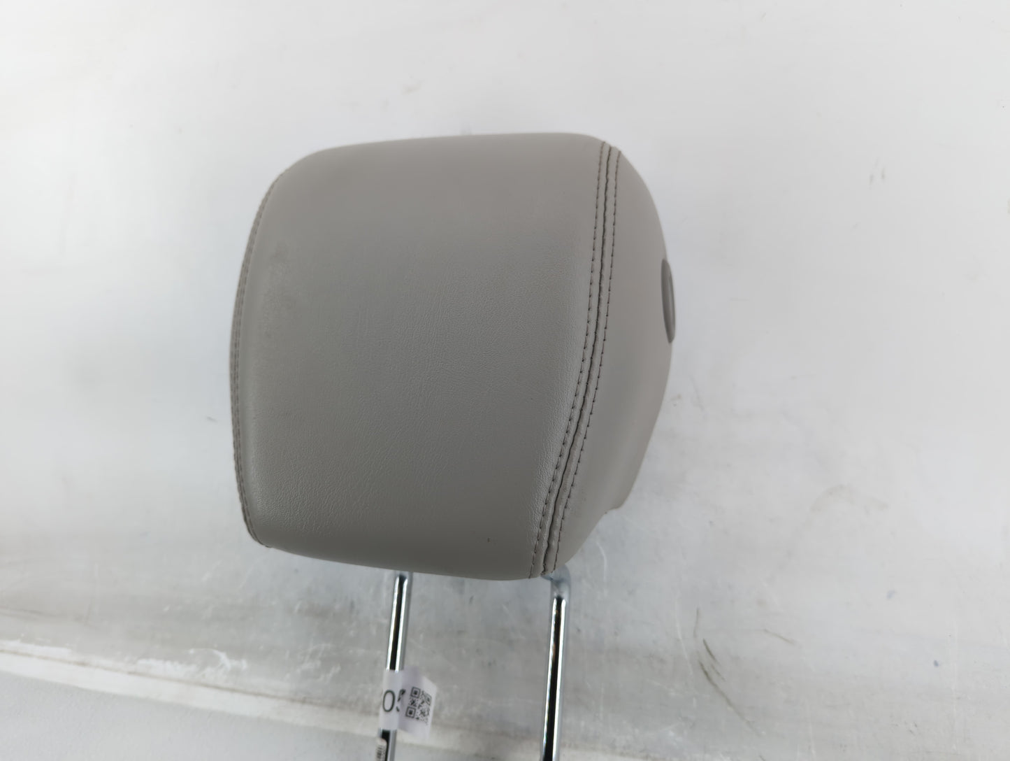 2015 Buick Enclave Headrest Head Rest Front Driver Passenger Seat Fits OEM Used Auto Parts - Oemusedautoparts1.com