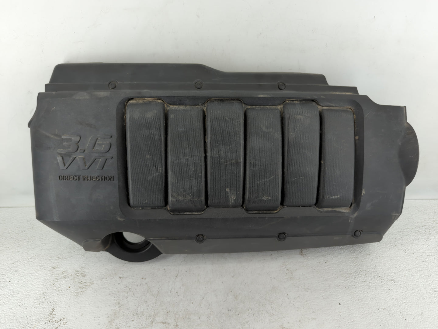 2015 Buick Enclave Engine Cover - Oemusedautoparts1.com