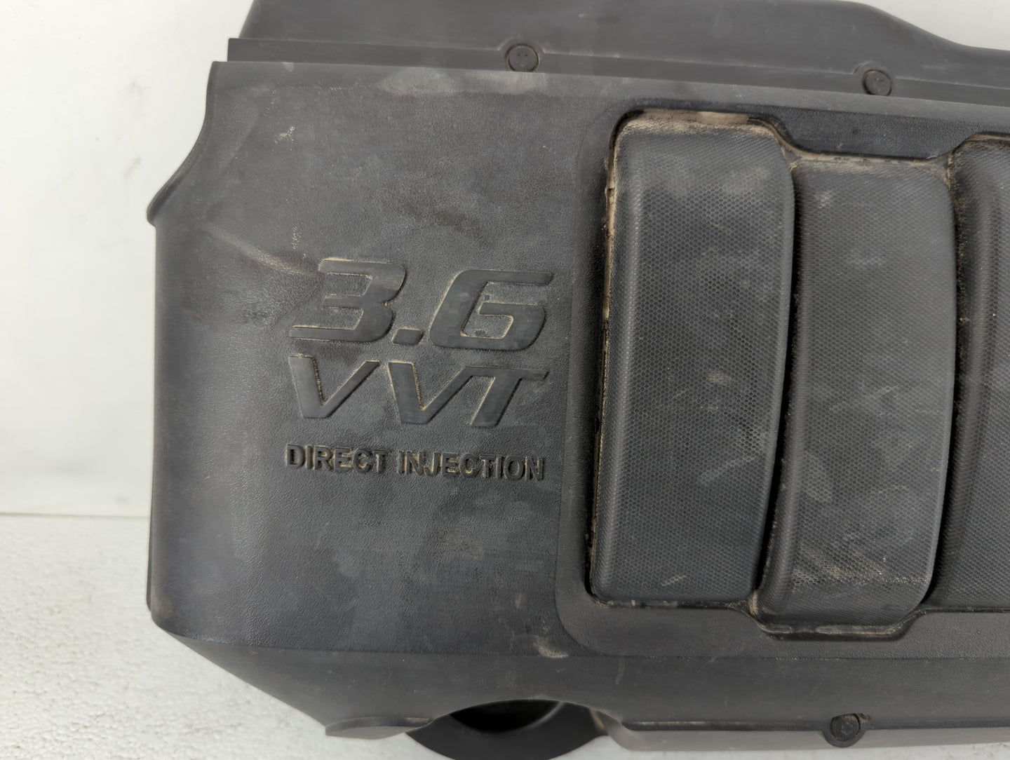 2015 Buick Enclave Engine Cover - Oemusedautoparts1.com