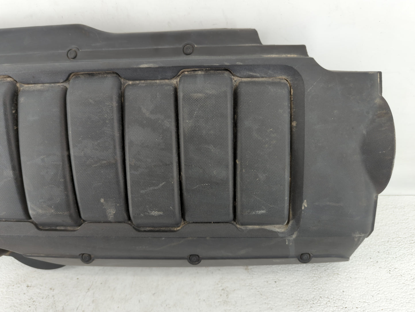 2015 Buick Enclave Engine Cover - Oemusedautoparts1.com