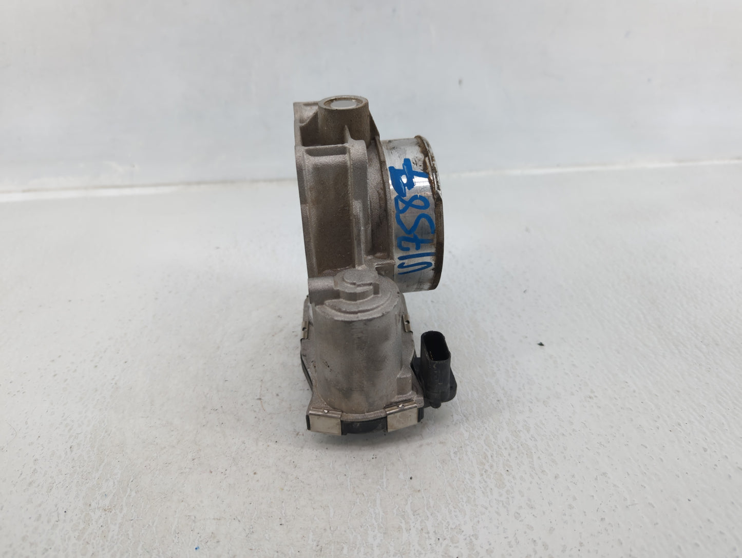 2012-2020 Buick Enclave Throttle Body P/N:12670981AA Fits Fits 2012 2013 2014 2015 2016 2017 2018 2019 2020 2021 2022 OEM Us