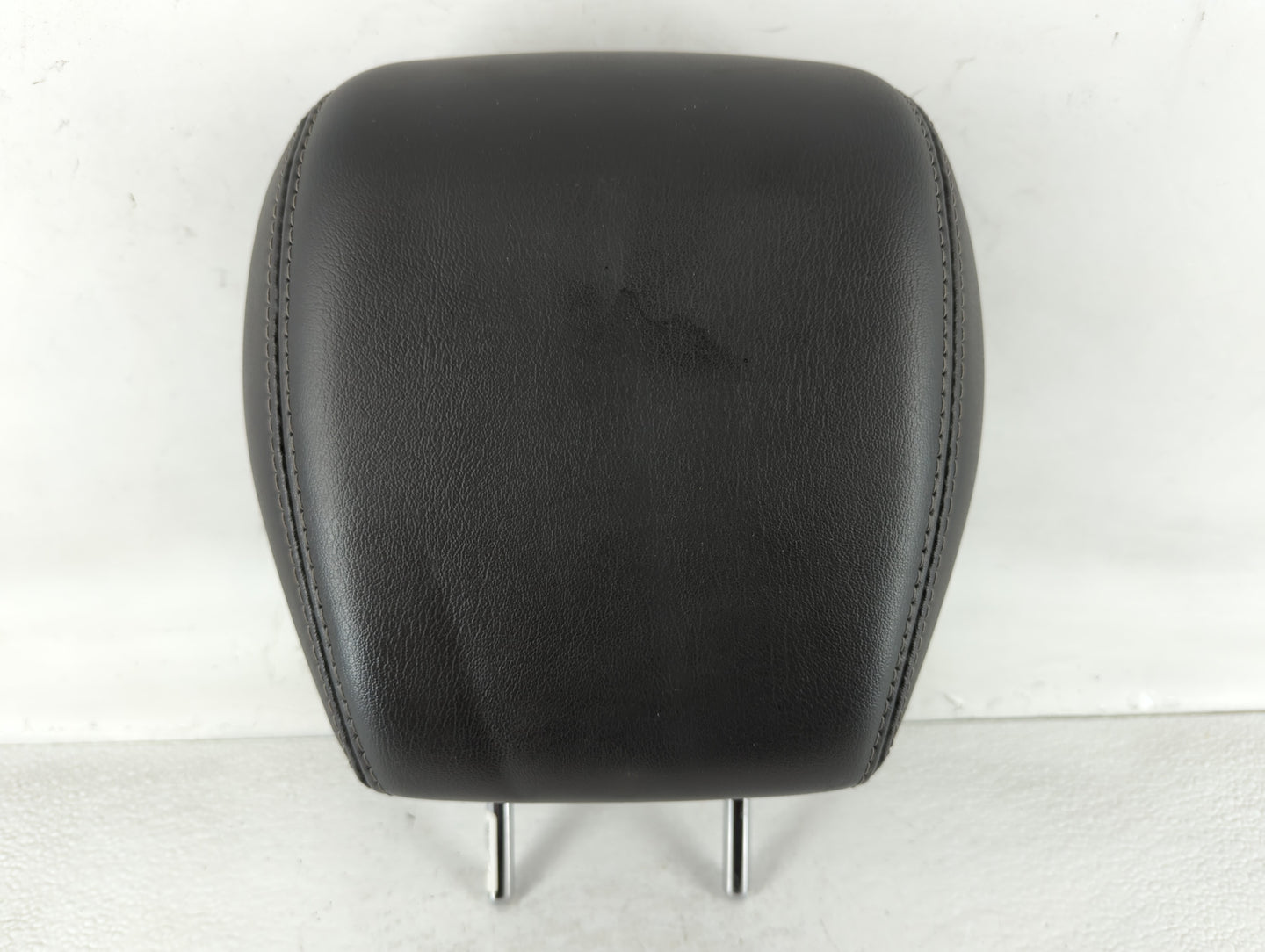 2015 Buick Enclave Headrest Head Rest Rear Seat Black - Oemusedautoparts1.com