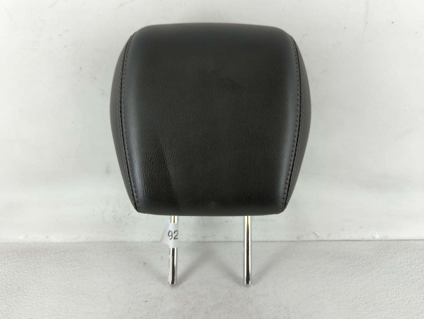 2015 Buick Enclave Headrest Head Rest Rear Seat Black - Oemusedautoparts1.com