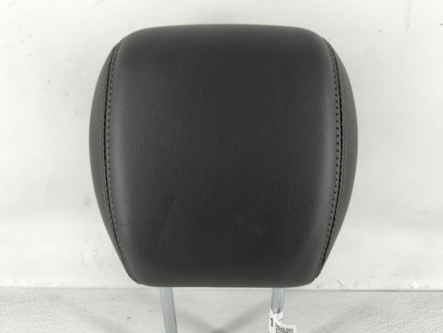 2015 Buick Enclave Headrest Head Rest Rear Seat Black - Oemusedautoparts1.com