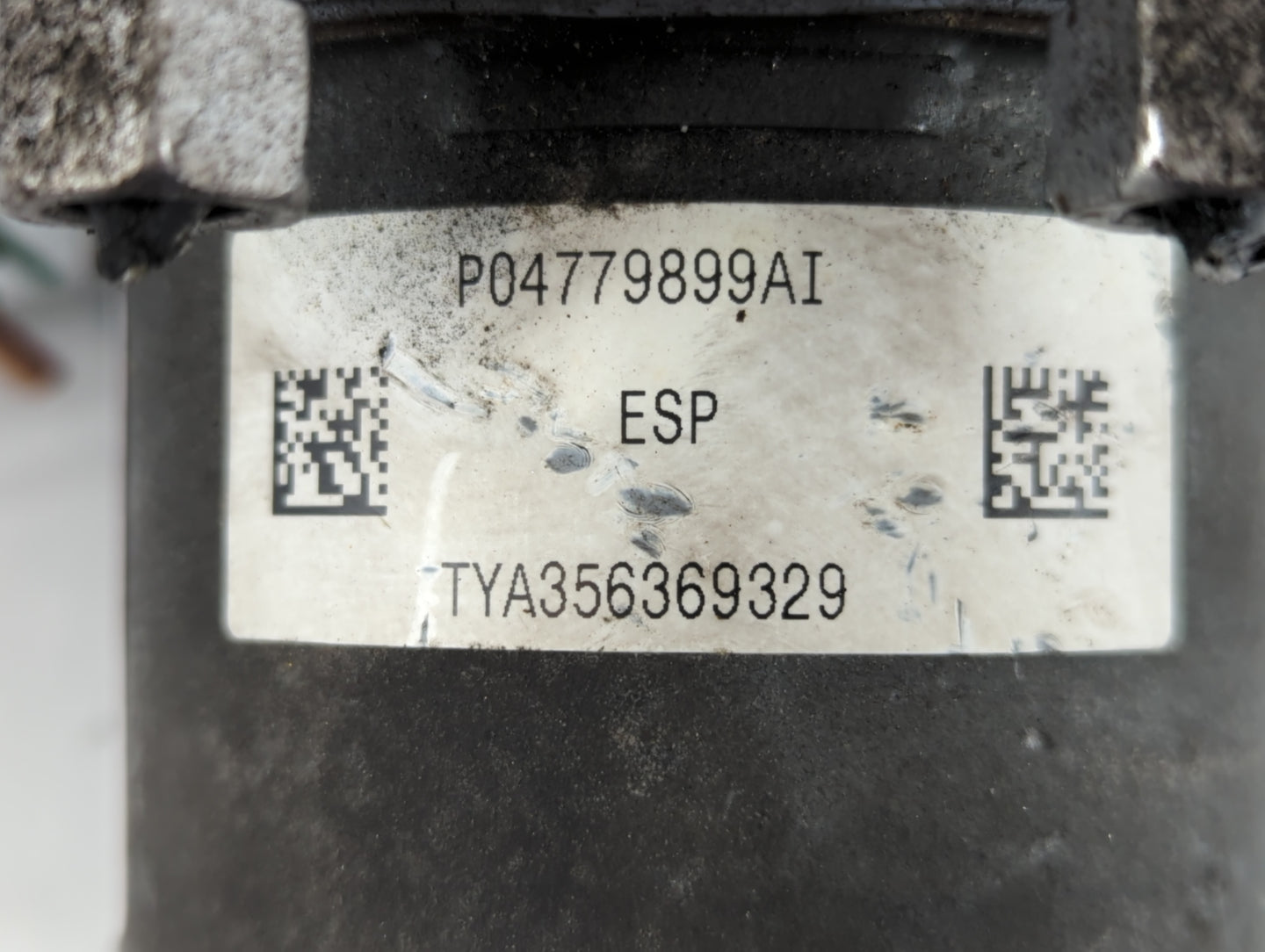 2012-2017 Buick Enclave ABS Pump Control Module Replacement P/N:P04779899AI Fits Fits 2012 2013 2014 2015 2016 2017 OEM Used