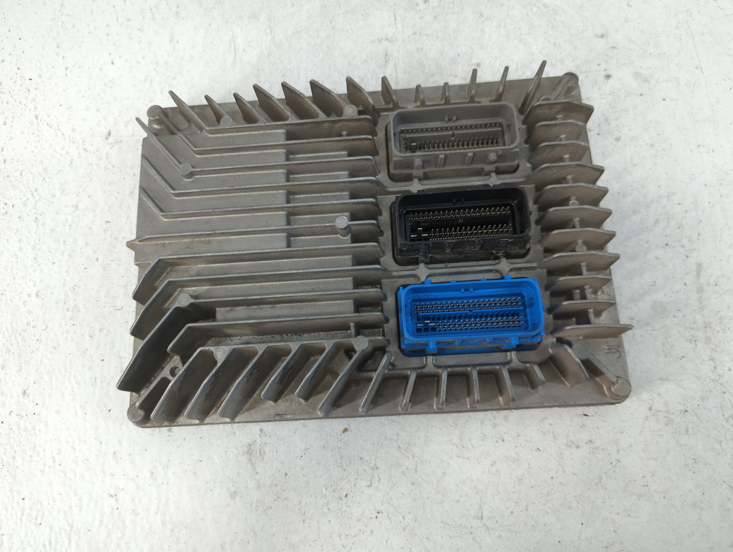 2013-2016 Buick Enclave PCM Engine Control Computer ECU ECM PCU OEM P/N:12651631 E39A Fits Fits 2013 2014 2015 2016 OEM Used