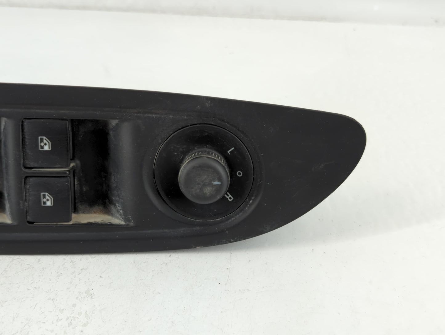 2013-2016 Buick Encore Master Power Window Switch Replacement Driver Side Left P/N:95025518-600R Fits Fits 2013 2014 2015 20