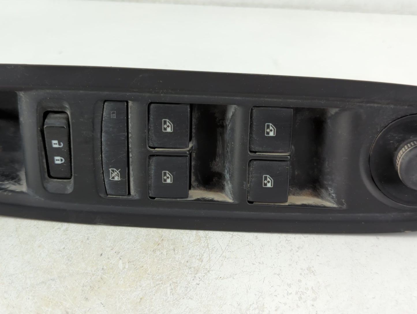 2013-2016 Buick Encore Master Power Window Switch Replacement Driver Side Left P/N:95025518-600R Fits Fits 2013 2014 2015 20