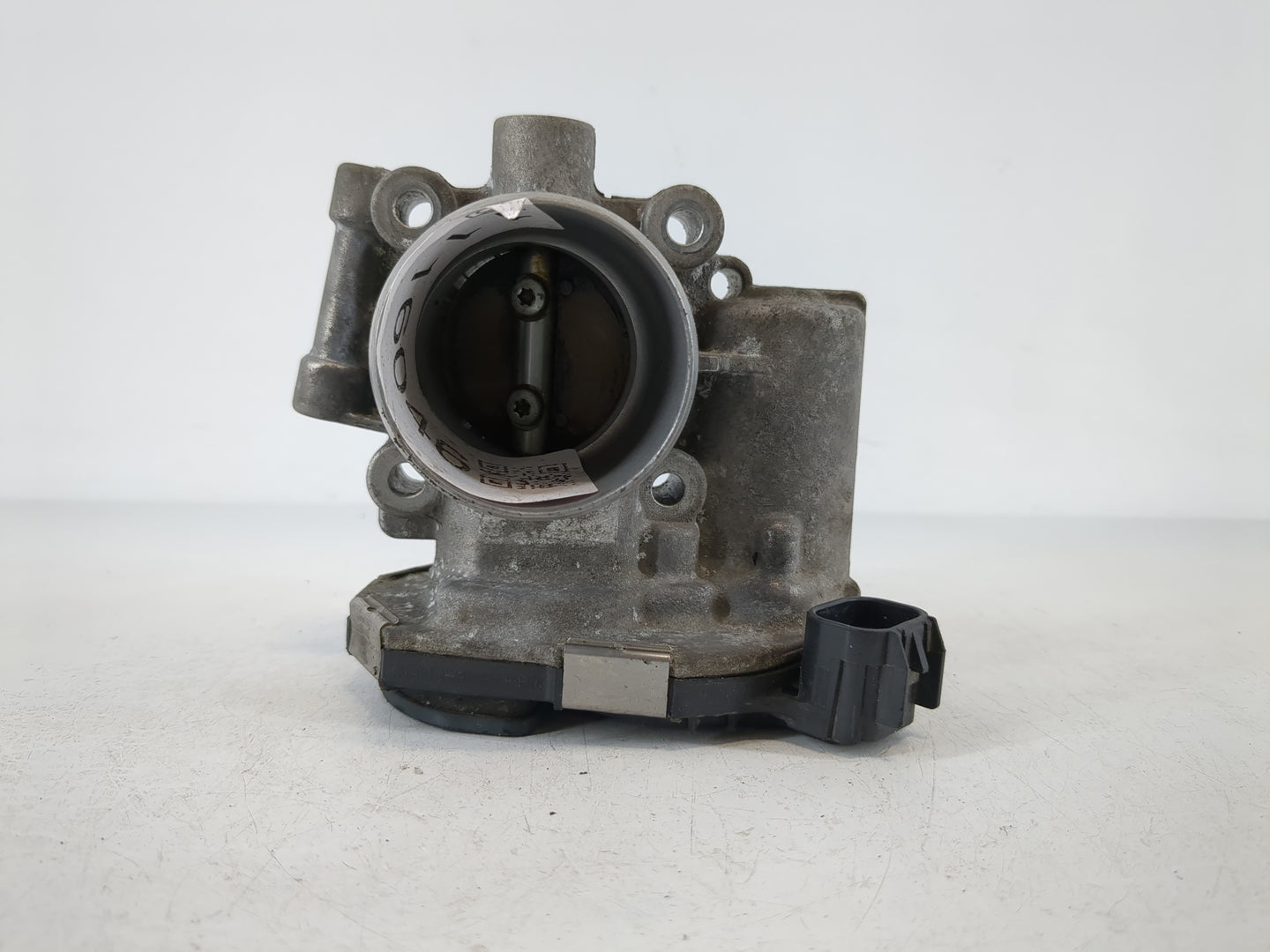 2013-2021 Buick Encore Throttle Body P/N:55581662 Fits Fits 2011 2012 2013 2014 2015 2016 2017 2018 2019 2020 2021 OEM Used 