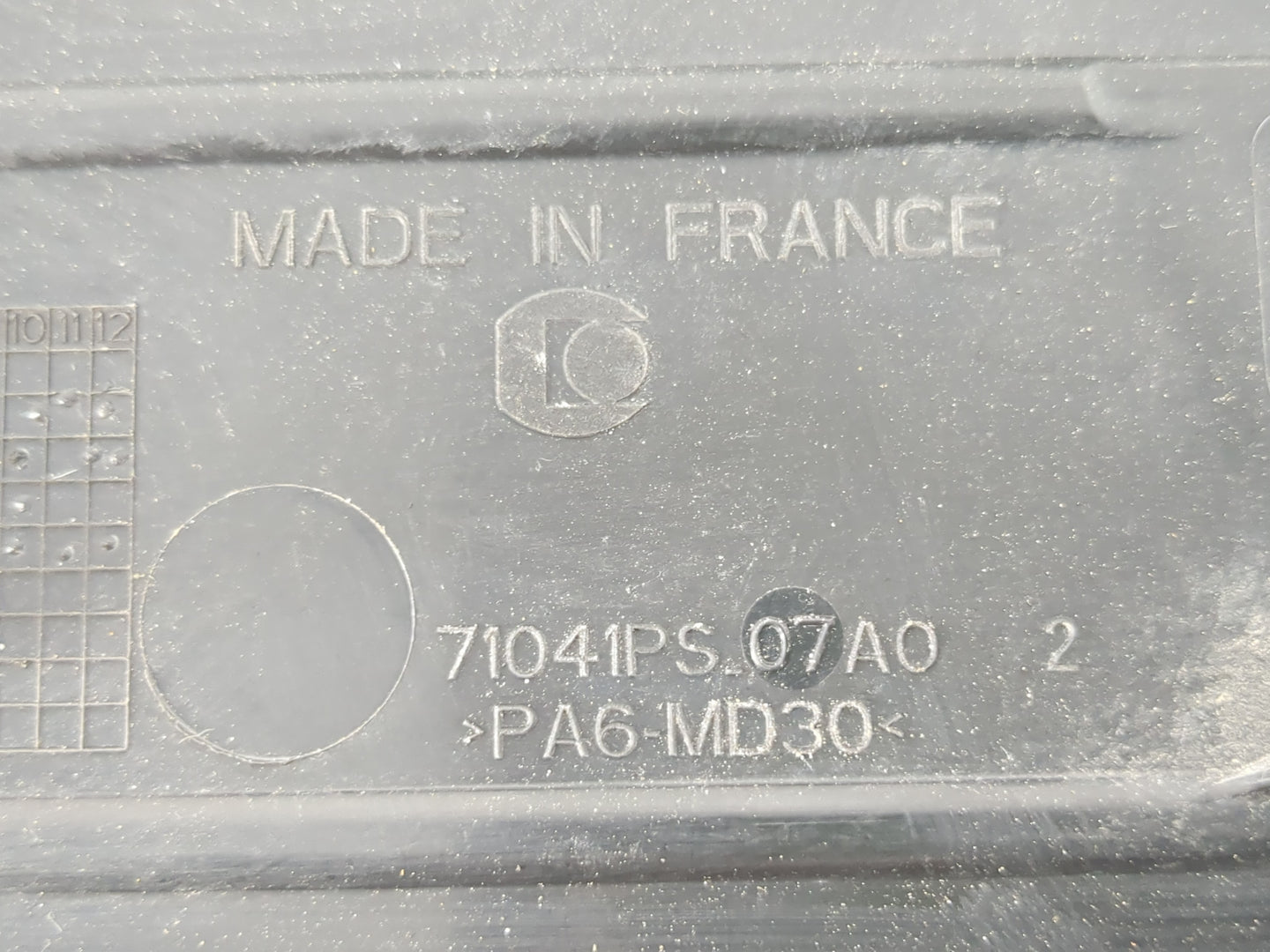 2015 Buick Encore Engine Cover - Oemusedautoparts1.com