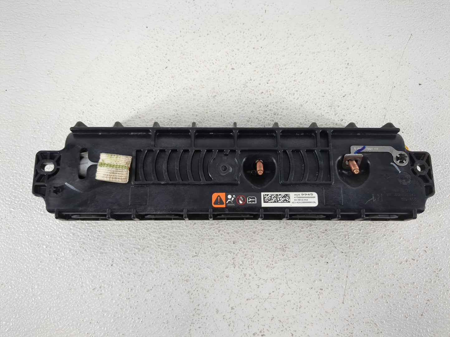 2013-2017 Buick Encore Air Bag Driver Left Knee OEM P/N:95259945 Fits Fits 2013 2014 2015 2016 2017 OEM Used Auto Parts - Oe