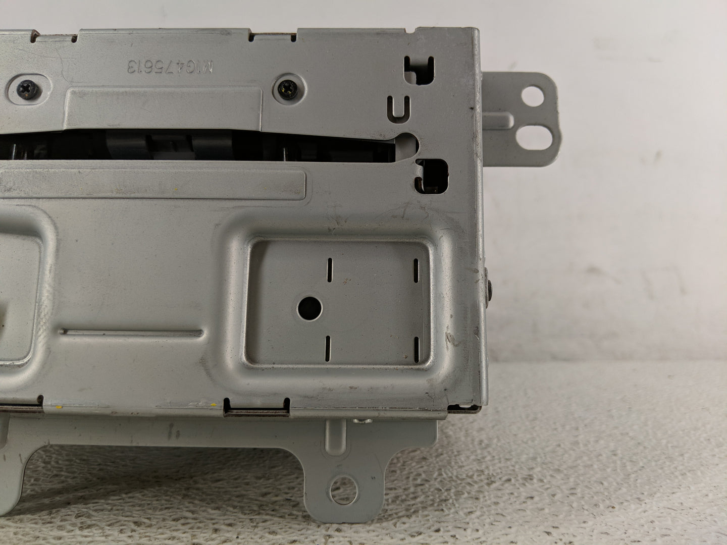2015-2016 Buick Encore Radio AM FM Cd Player Receiver Replacement P/N:23495273 Fits Fits 2014 2015 2016 2017 OEM Used Auto P