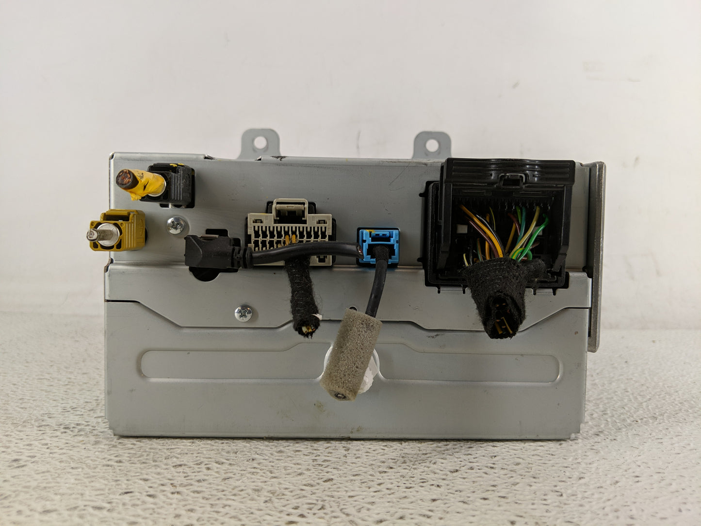 2015-2016 Buick Encore Radio AM FM Cd Player Receiver Replacement P/N:23495273 Fits Fits 2014 2015 2016 2017 OEM Used Auto P