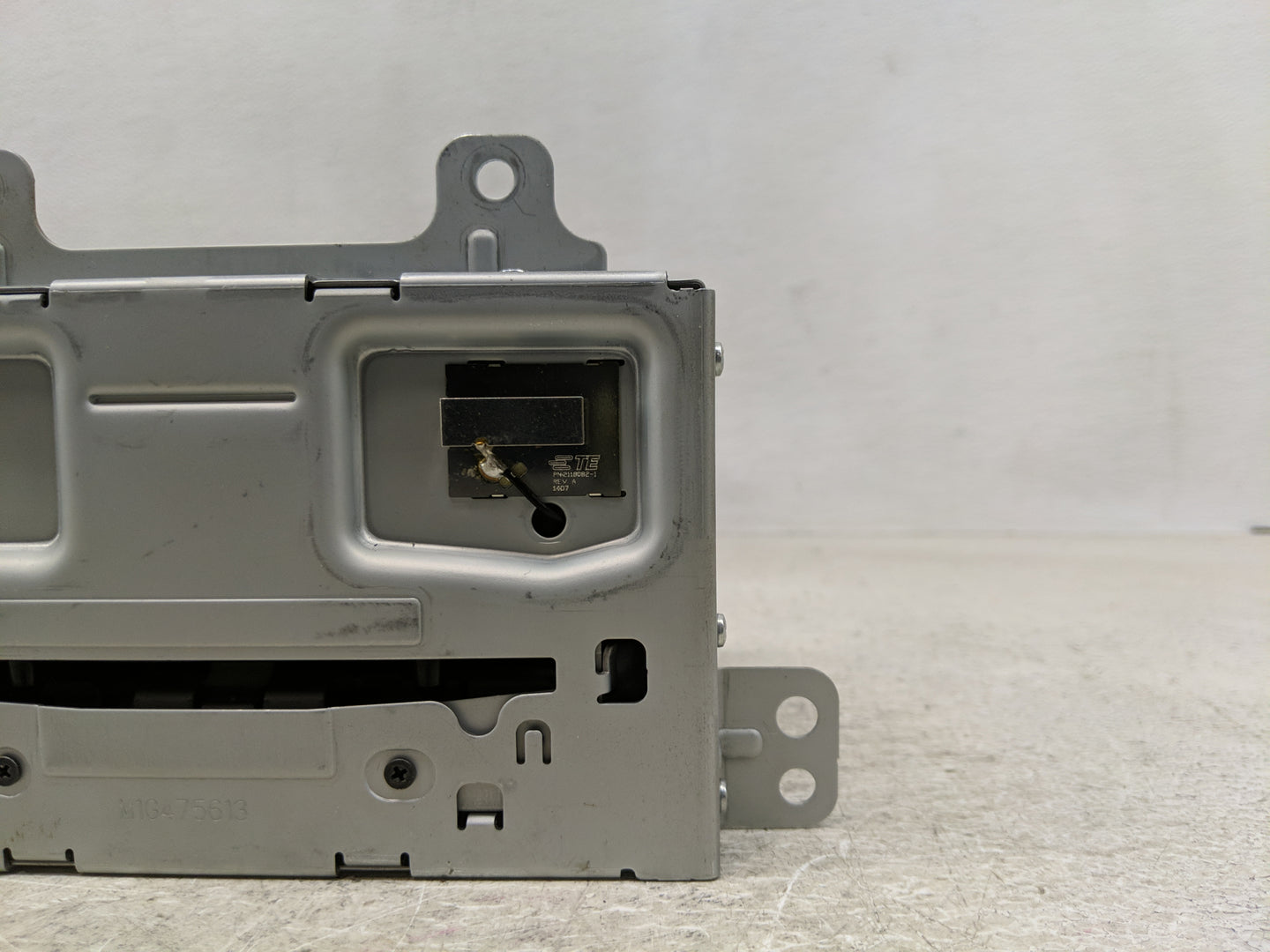 2015-2016 Buick Encore Radio AM FM Cd Player Receiver Replacement P/N:23495273 Fits Fits 2014 2015 2016 2017 OEM Used Auto P