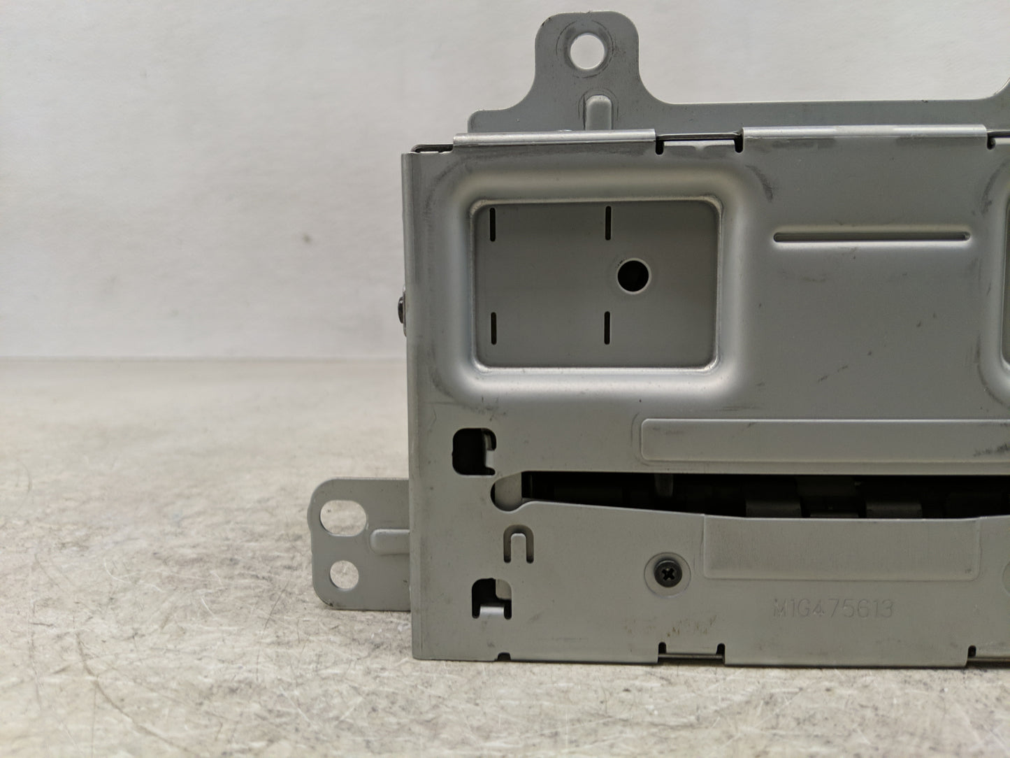 2015-2016 Buick Encore Radio AM FM Cd Player Receiver Replacement P/N:23495273 Fits Fits 2014 2015 2016 2017 OEM Used Auto P