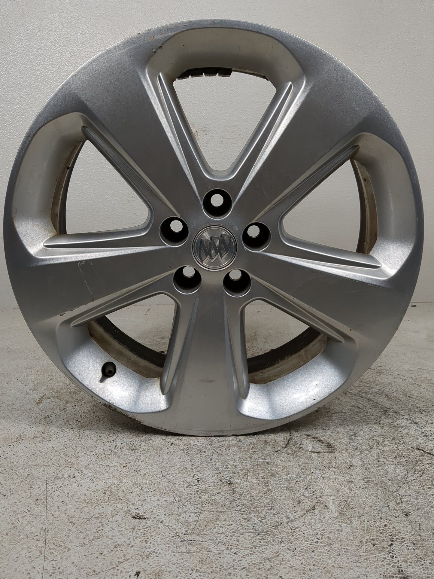 2015 Buick Encore Oem Wheel Rim - Oemusedautoparts1.com