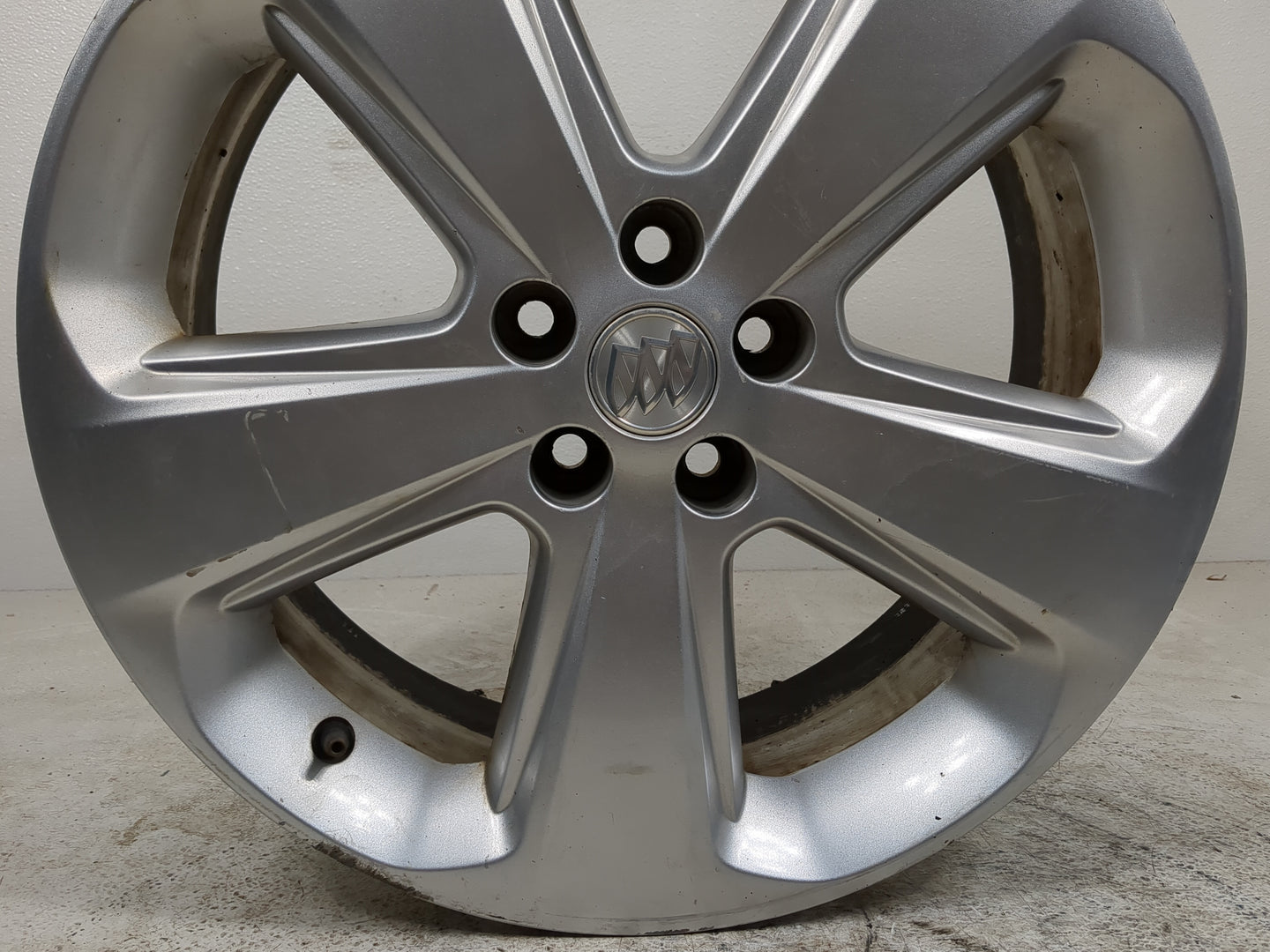 2015 Buick Encore Oem Wheel Rim - Oemusedautoparts1.com