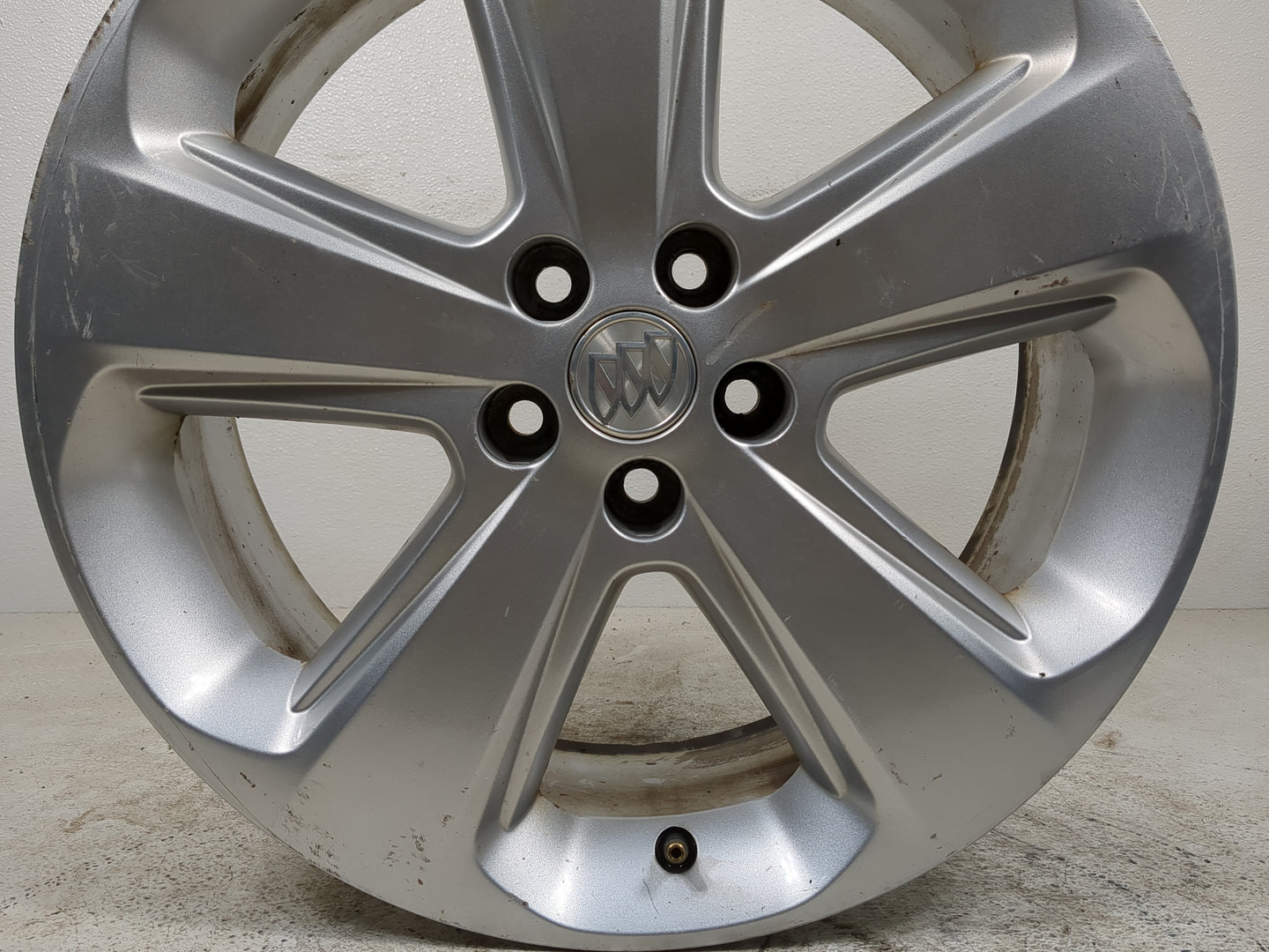 2015 Buick Encore Oem Wheel Rim - Oemusedautoparts1.com