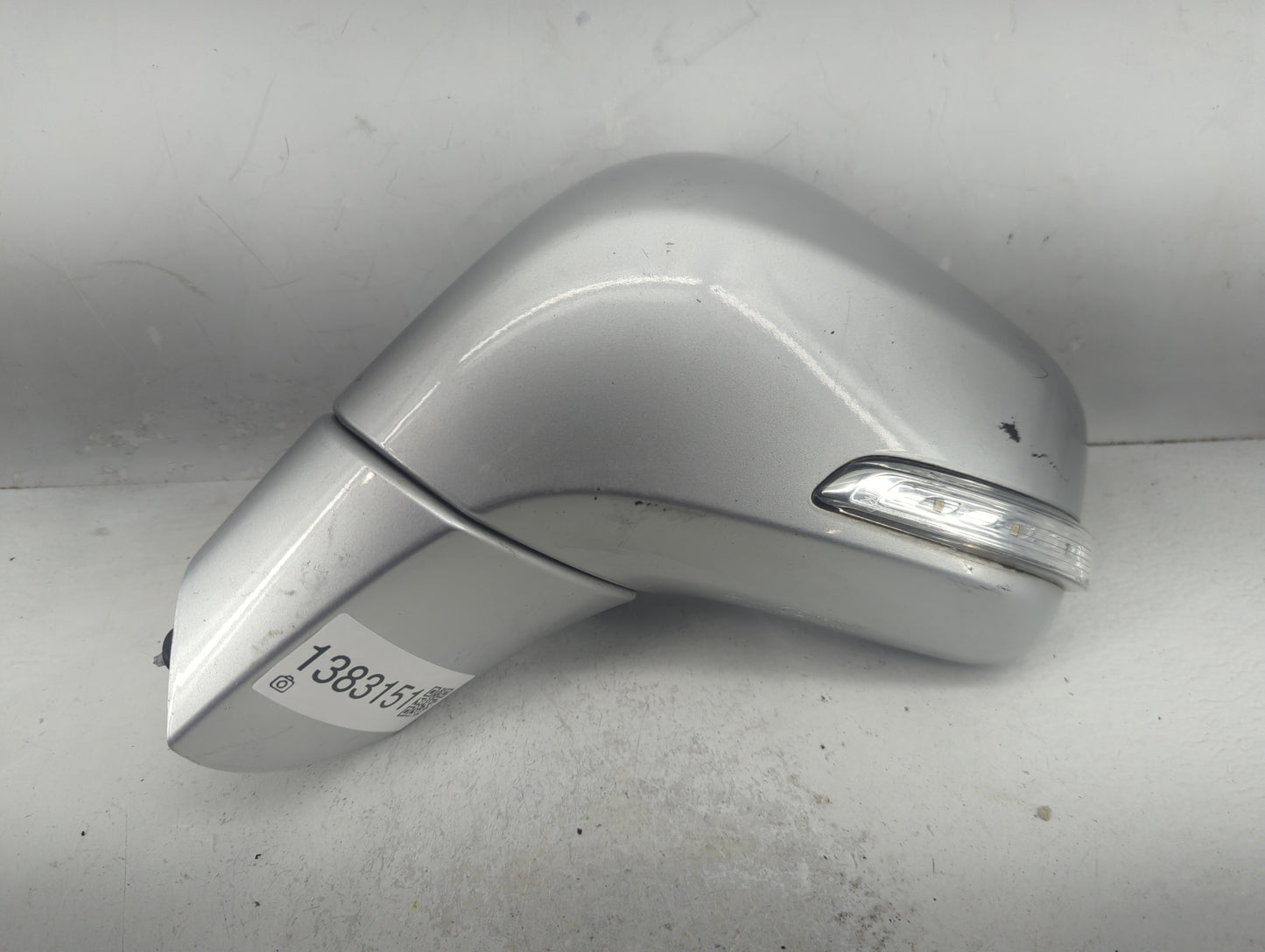 2014-2016 Buick Encore Driver Side View Mirror - Left Door Mirror OEM Used - Oemusedautoparts1.com