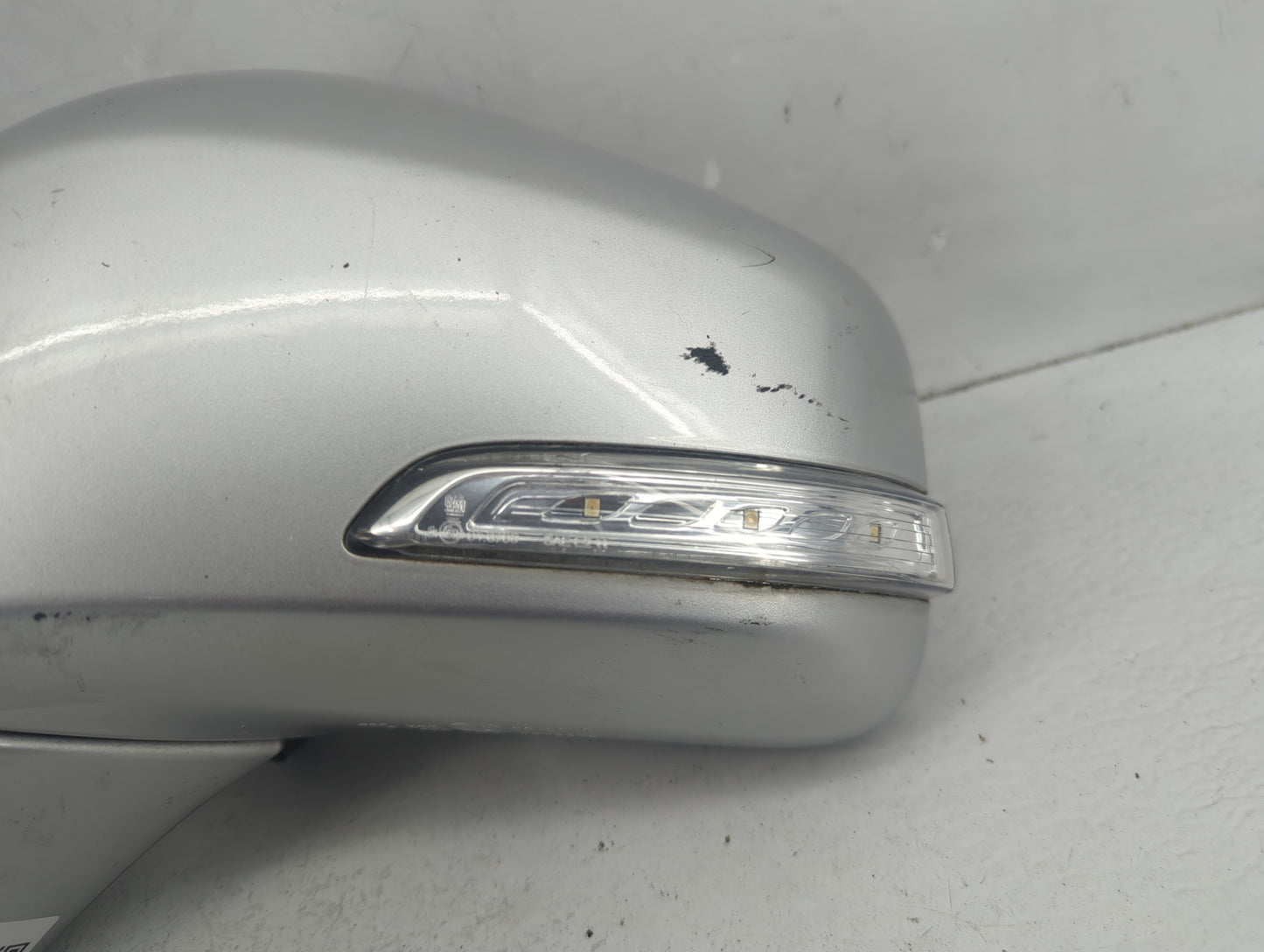 2014-2016 Buick Encore Driver Side View Mirror - Left Door Mirror OEM Used - Oemusedautoparts1.com