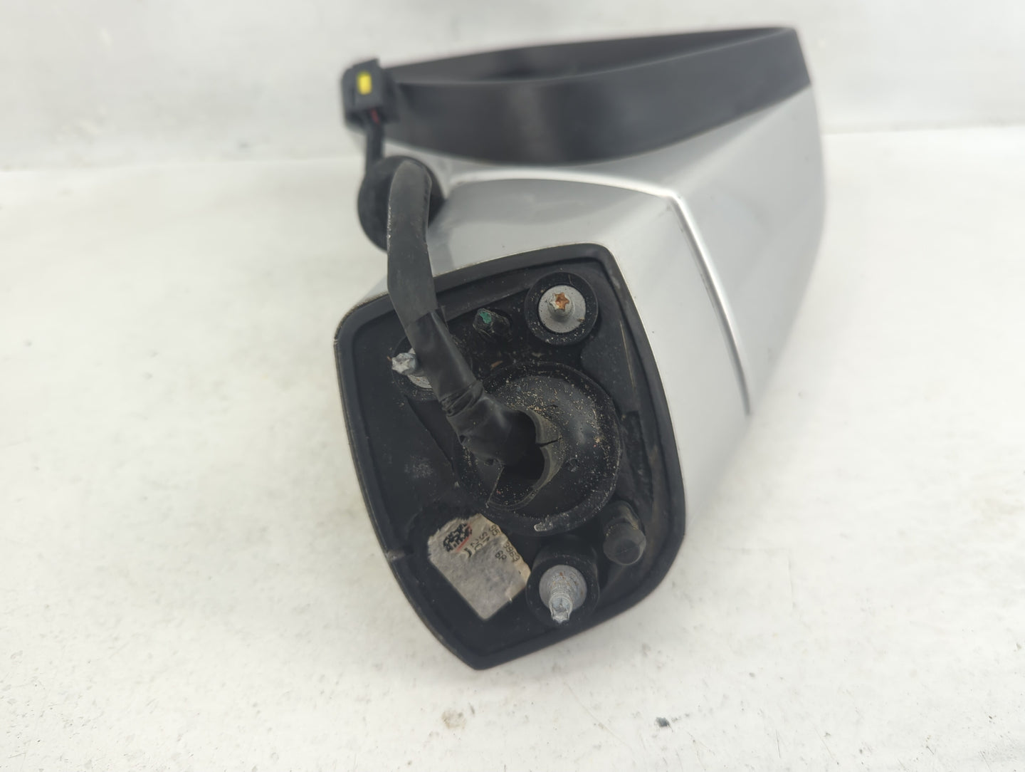 2014-2016 Buick Encore Driver Side View Mirror - Left Door Mirror OEM Used - Oemusedautoparts1.com