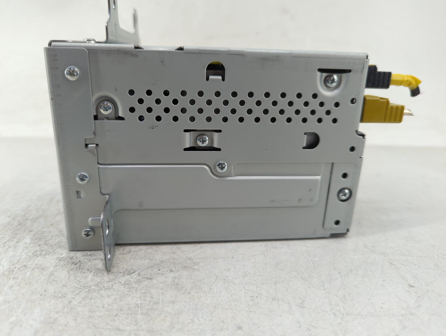 2015-2016 Buick Encore Radio AM FM Cd Player Receiver Replacement P/N:23495273 Fits Fits 2014 2015 2016 2017 OEM Used Auto P