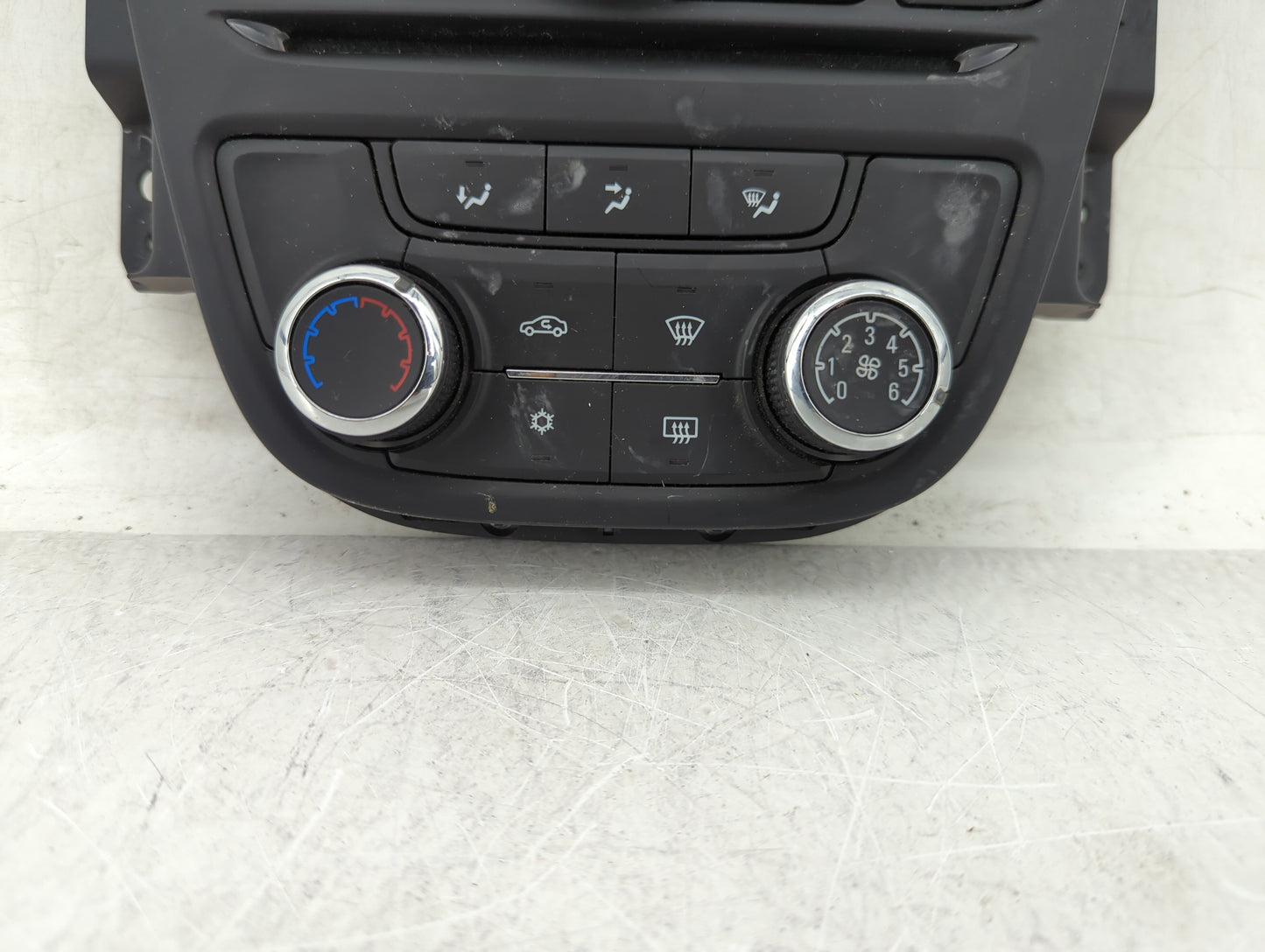 2015 Buick Encore Radio AM FM Cd Player Receiver Replacement P/N:95383984 Fits OEM Used Auto Parts - Oemusedautoparts1.com