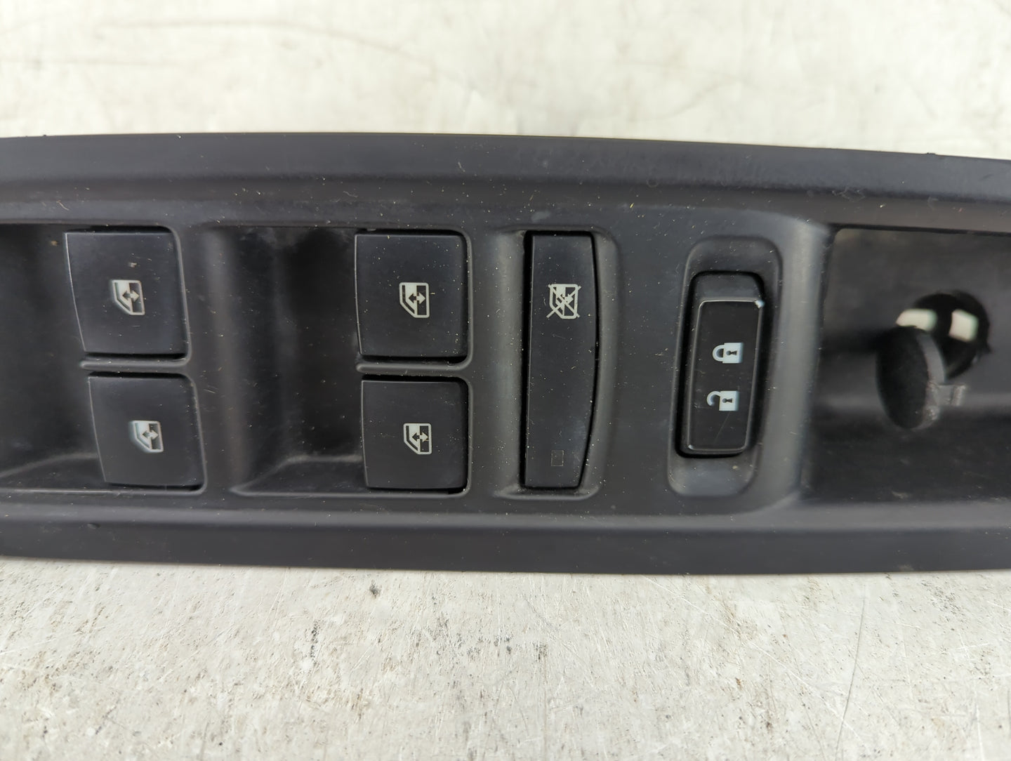 2015 Buick Encore Master Power Window Switch Replacement Driver Side Left P/N:13305373 Fits Fits 2016 2017 OEM Used Auto Par