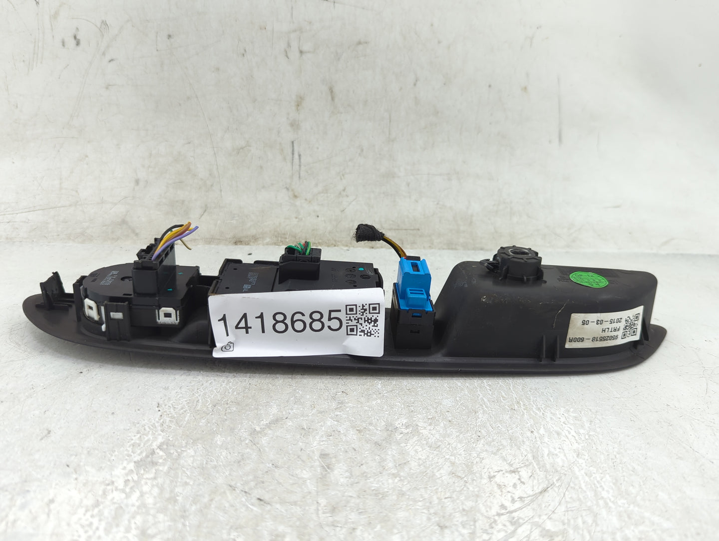 2013-2016 Buick Encore Master Power Window Switch Replacement Driver Side Left P/N:95025518-600R Fits Fits 2013 2014 2015 20
