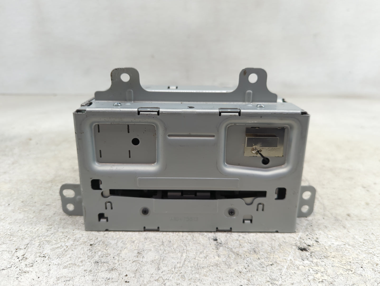 2015-2016 Buick Encore Radio AM FM Cd Player Receiver Replacement P/N:23495273 Fits Fits 2014 2015 2016 2017 OEM Used Auto P