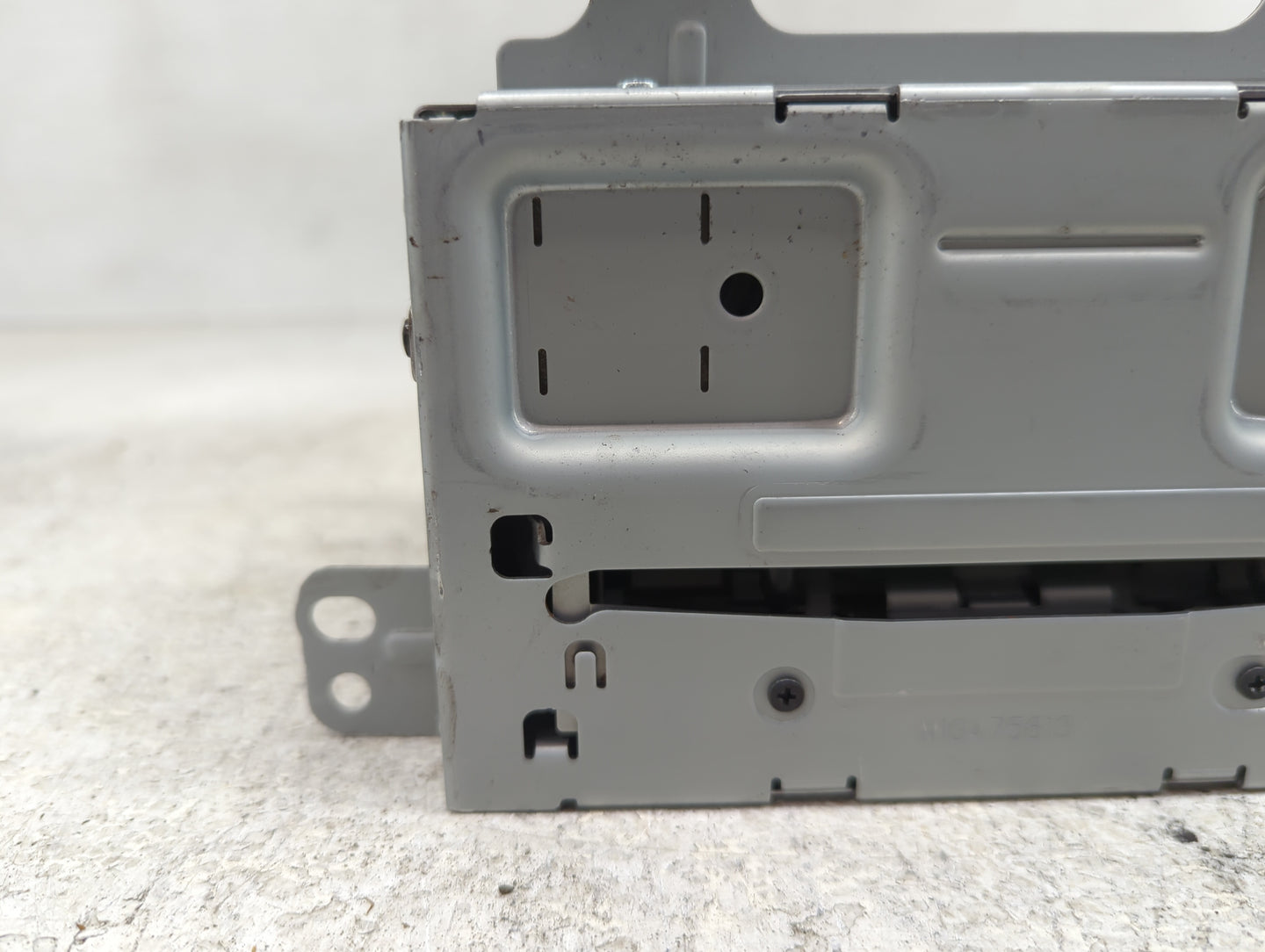 2015-2016 Buick Encore Radio AM FM Cd Player Receiver Replacement P/N:23495273 Fits Fits 2014 2015 2016 2017 OEM Used Auto P