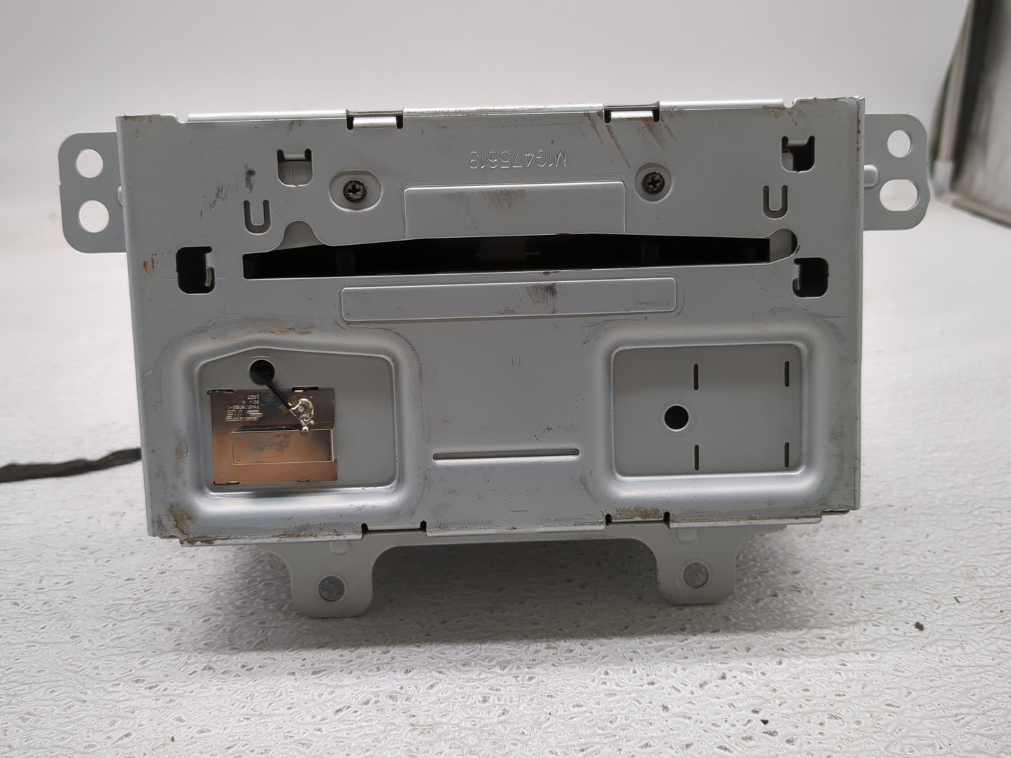 2015-2016 Buick Encore Radio AM FM Cd Player Receiver Replacement P/N:23495273 Fits Fits 2015 2016 2017 2019 OEM Used Auto P