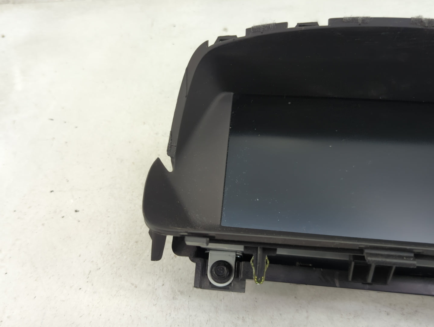 2013-2016 Buick Encore Information Display Screen - Oemusedautoparts1.com