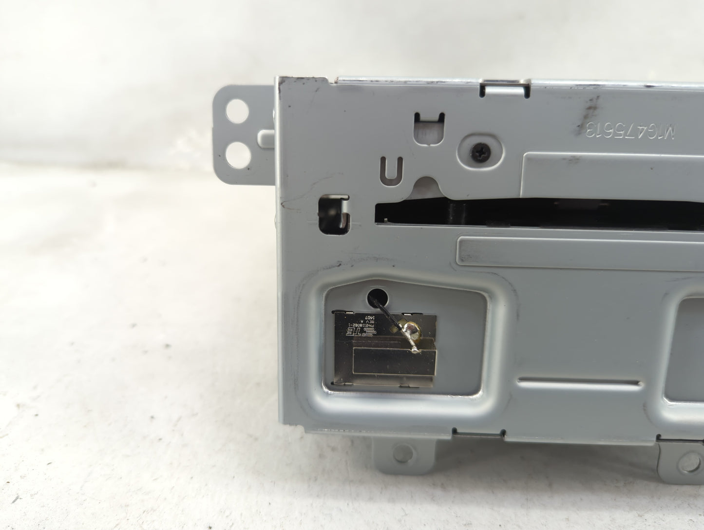 2015-2016 Buick Encore Radio AM FM Cd Player Receiver Replacement P/N:23495273 GA-130-COLR-NT Fits Fits 2014 2015 2016 2017 