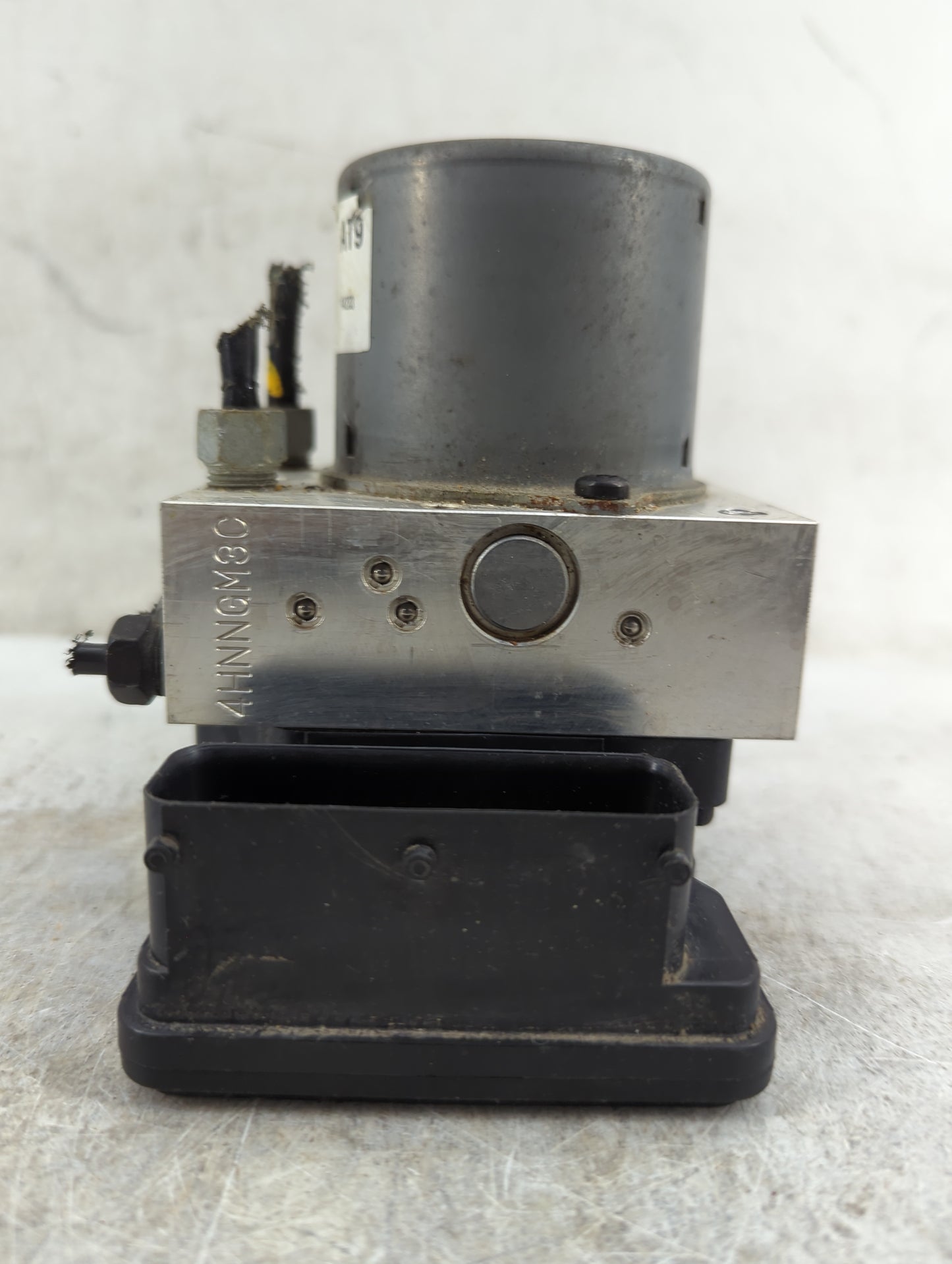 2015 Buick Encore ABS Pump Control Module Replacement P/N:94541506 P66GAR1N2424604, GH1MDH19A814604, 01090924AAA, 270W-LEM3 
