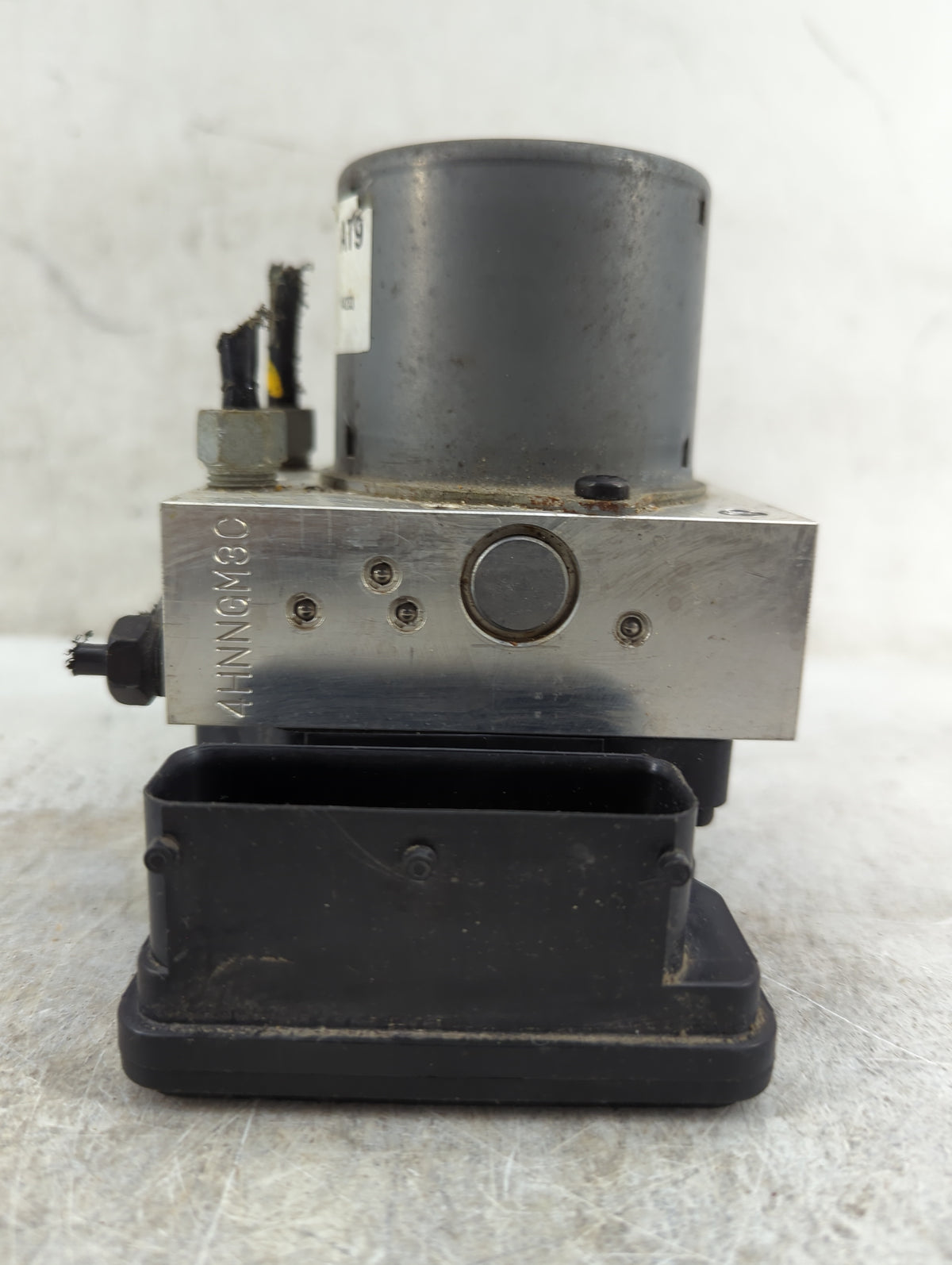 2015 Buick Encore Anti-Lock Brake ABS Pump Module Actuator OEM P/N:94541506 P66GAR1N2424604, GH1MDH19A814604, 01090924AAA Fi