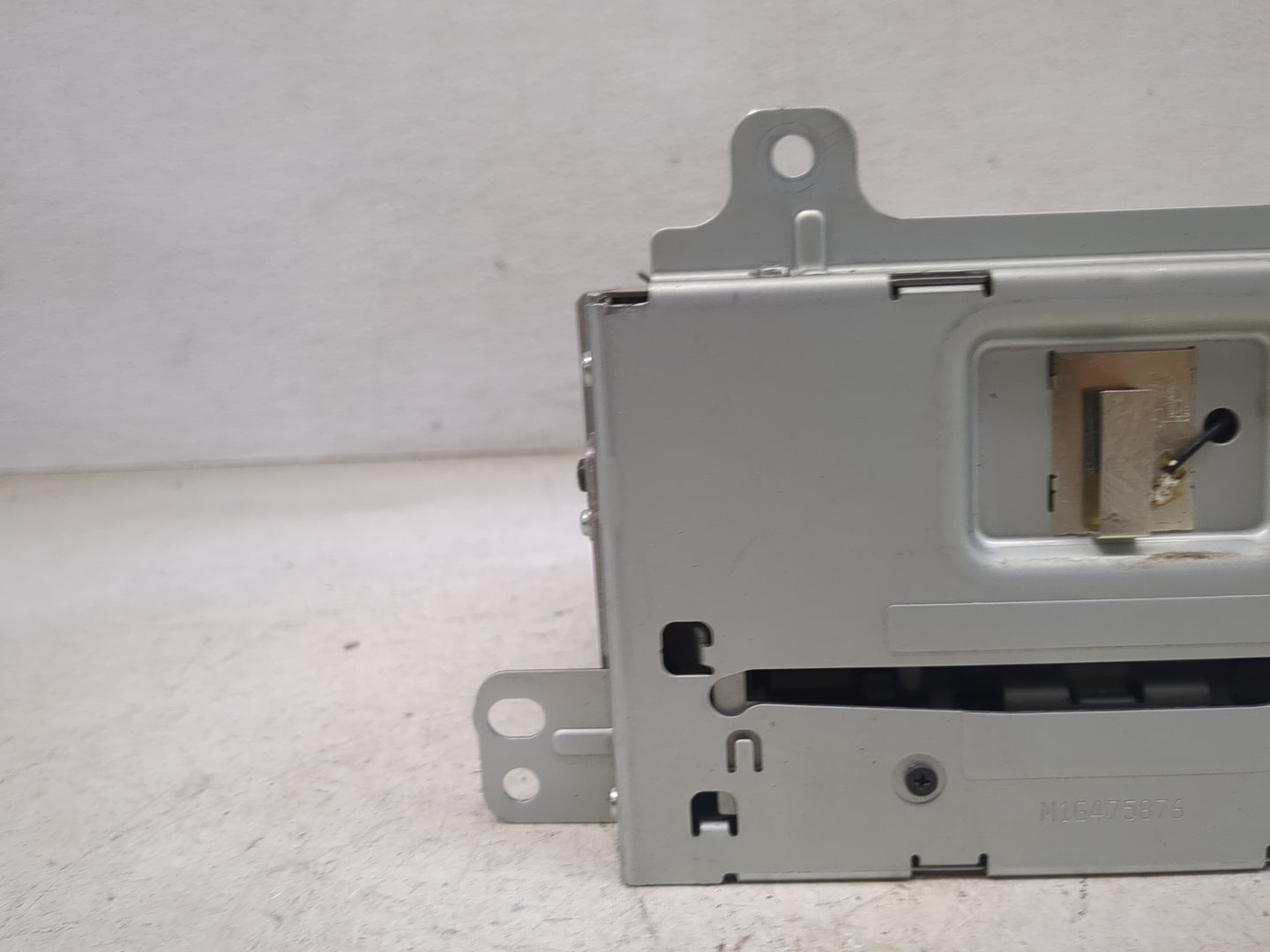 2015-2016 Buick Encore Radio AM FM Cd Player Receiver Replacement P/N:23289269 GA13ANONA-B-AT Fits Fits 2015 2016 2017 2019 