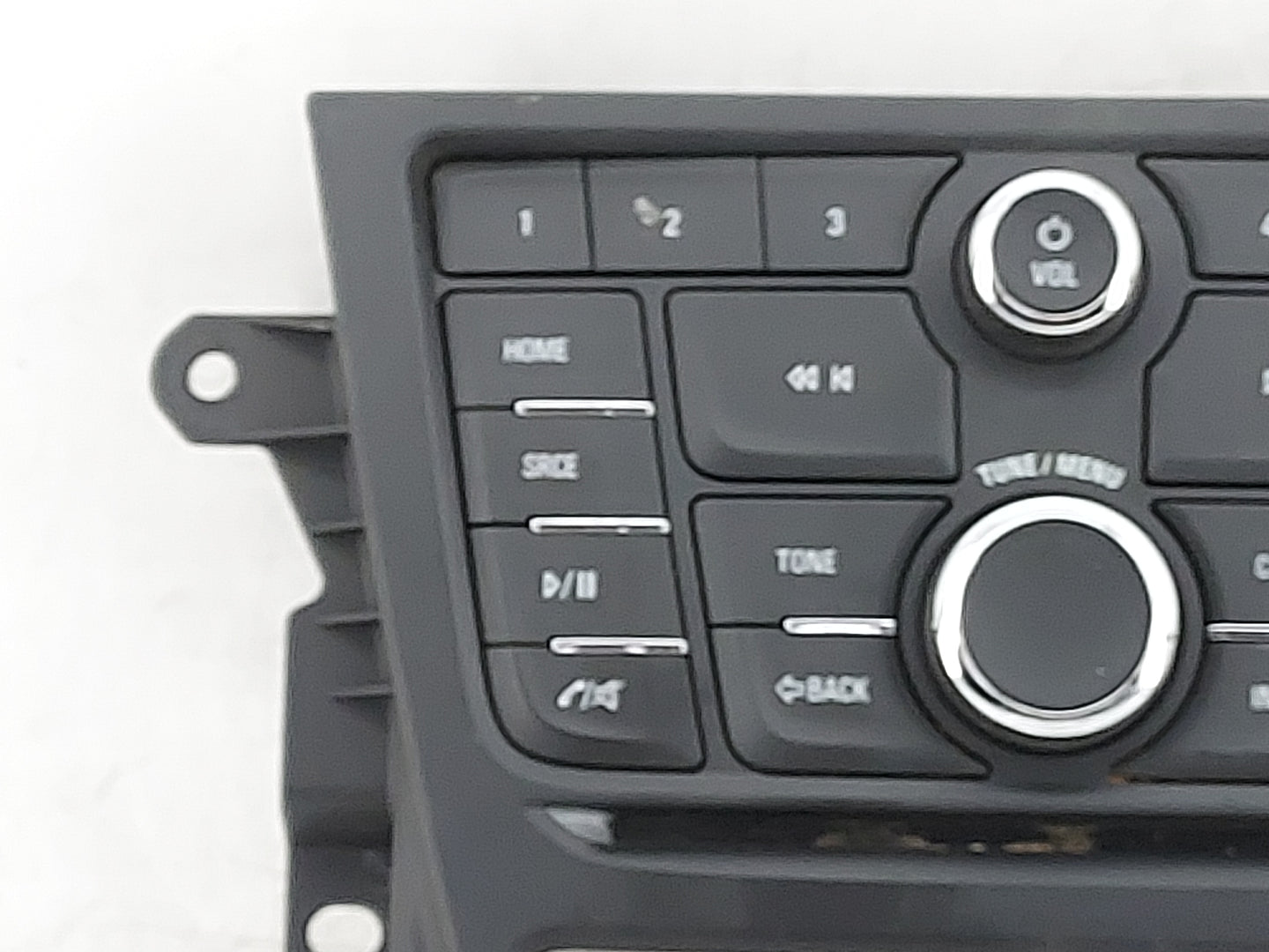 2013-2016 Buick Encore Radio Control Panel 1473259 - Oemusedautoparts1.com