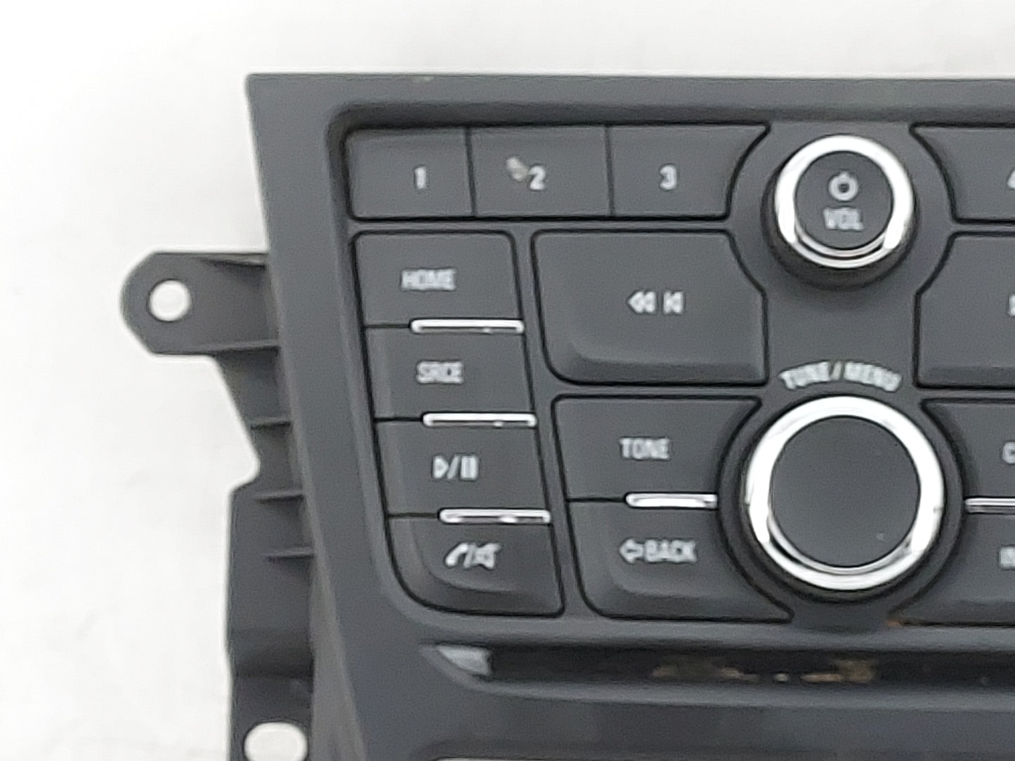 2013-2016 Buick Encore Radio Control Panel 1473259 - Oemusedautoparts1.com